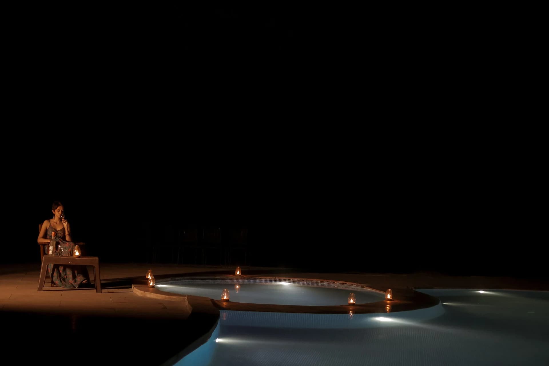 Swimming pool at Jawai Pugmark Safari Lodge